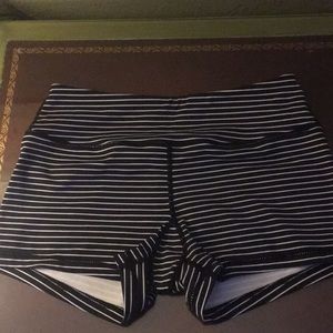Savage Barbell Booty Shorts Jailhouse Medium